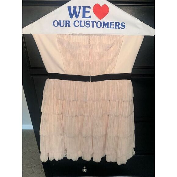 BCBGMAXAZRIA Women's Strapless  Fit & Flare Dress Size 6 - Picture 8 of 10